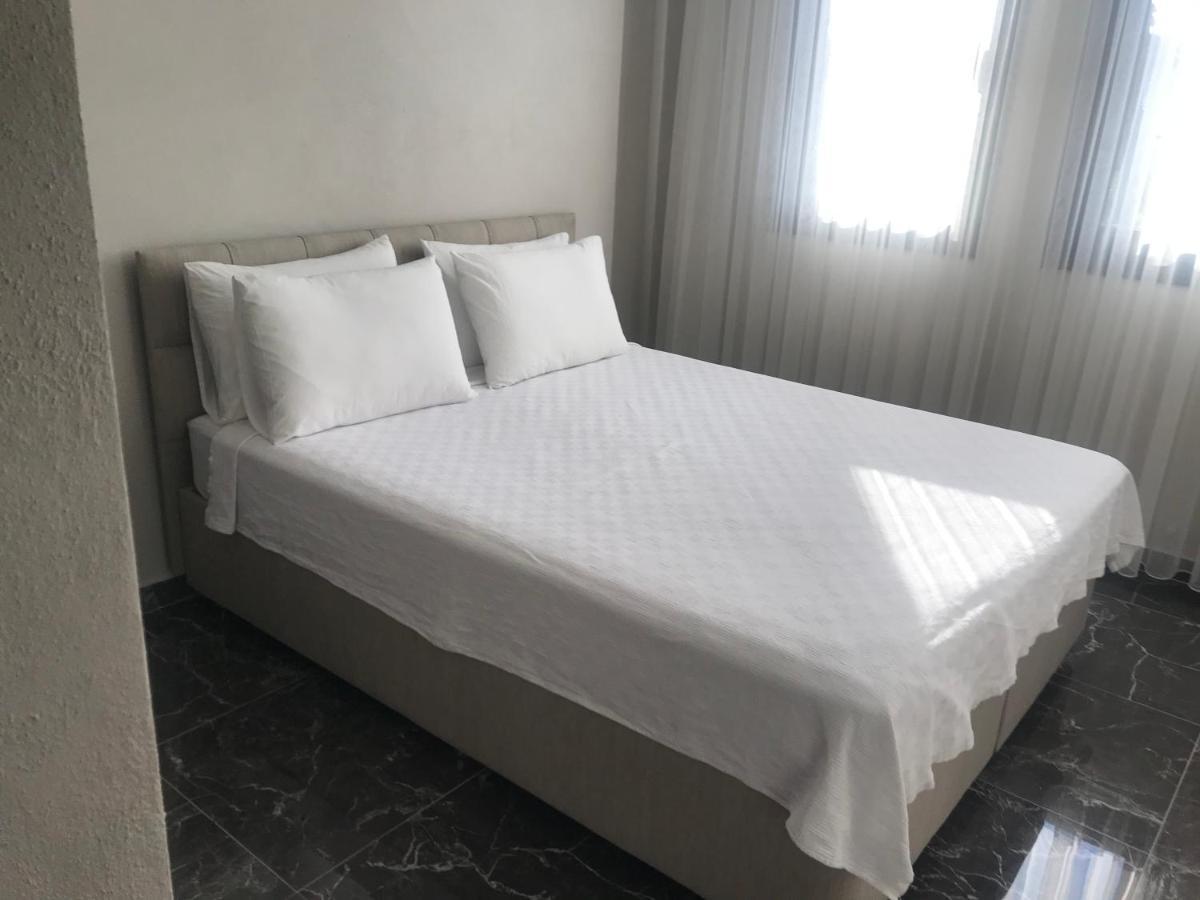 Golden Lake Aparts Aparthotel Koycegiz Esterno foto